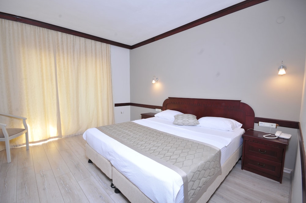 My Dream Hotel 19/70