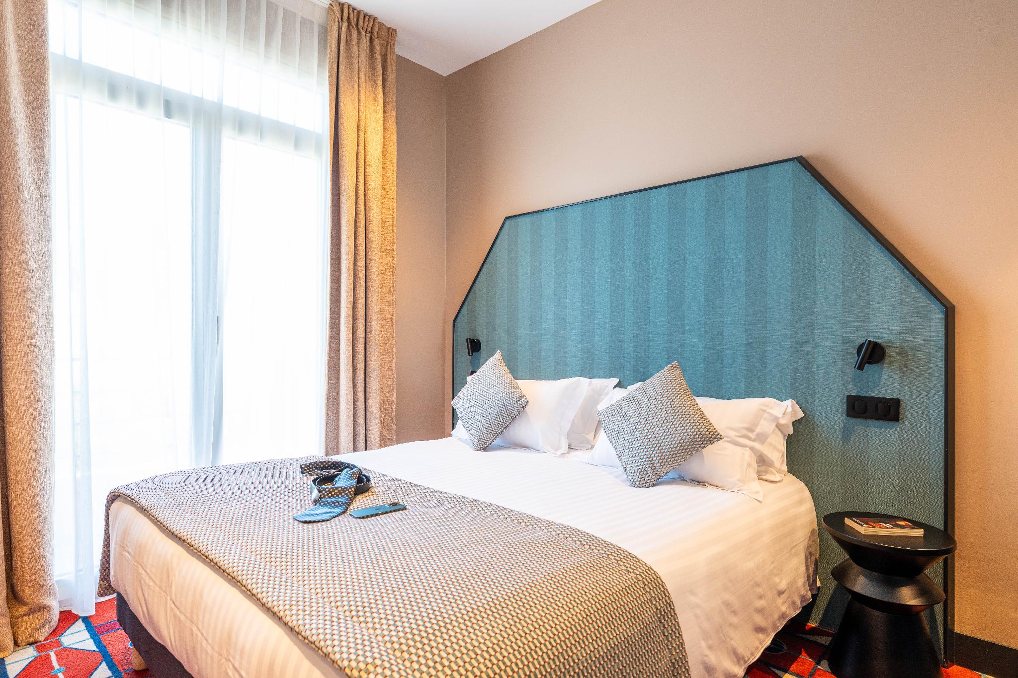 Superior, Double or Twin Bed