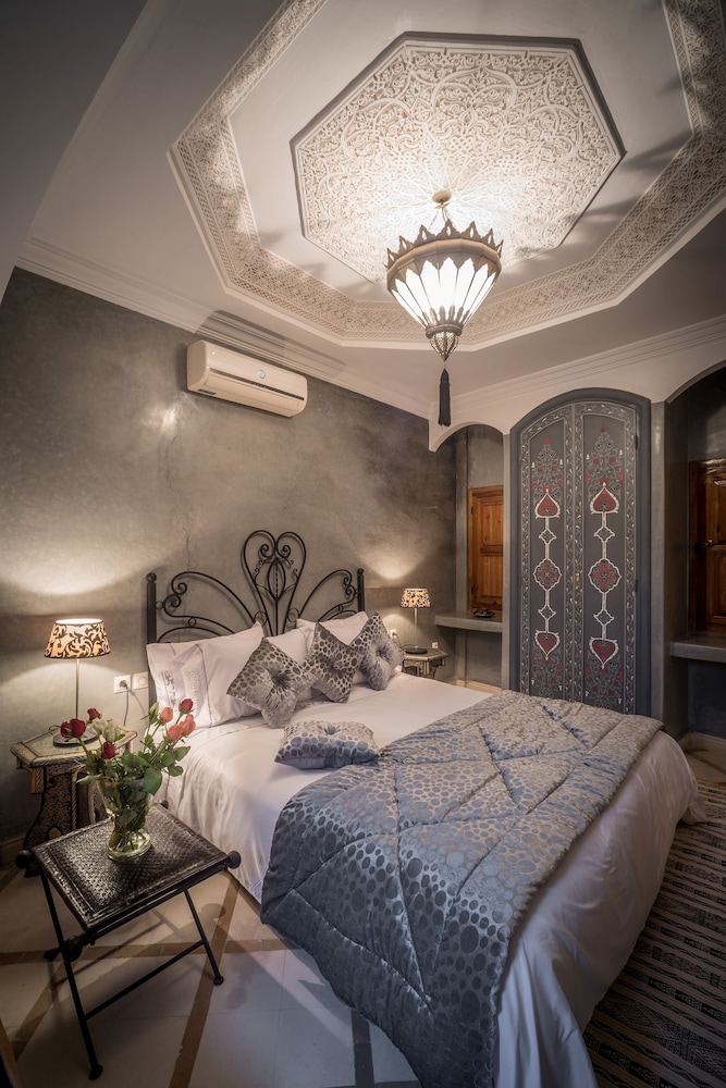 Riad Dar Attika 33/41