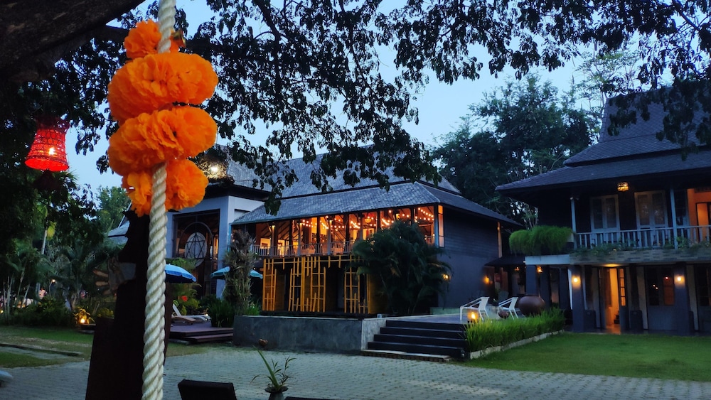 Baan Suan Residence 4/79