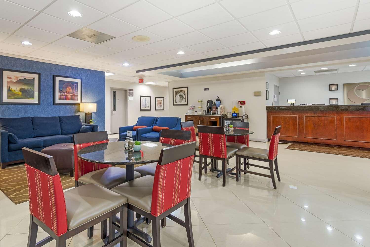 restaurant cafeteria