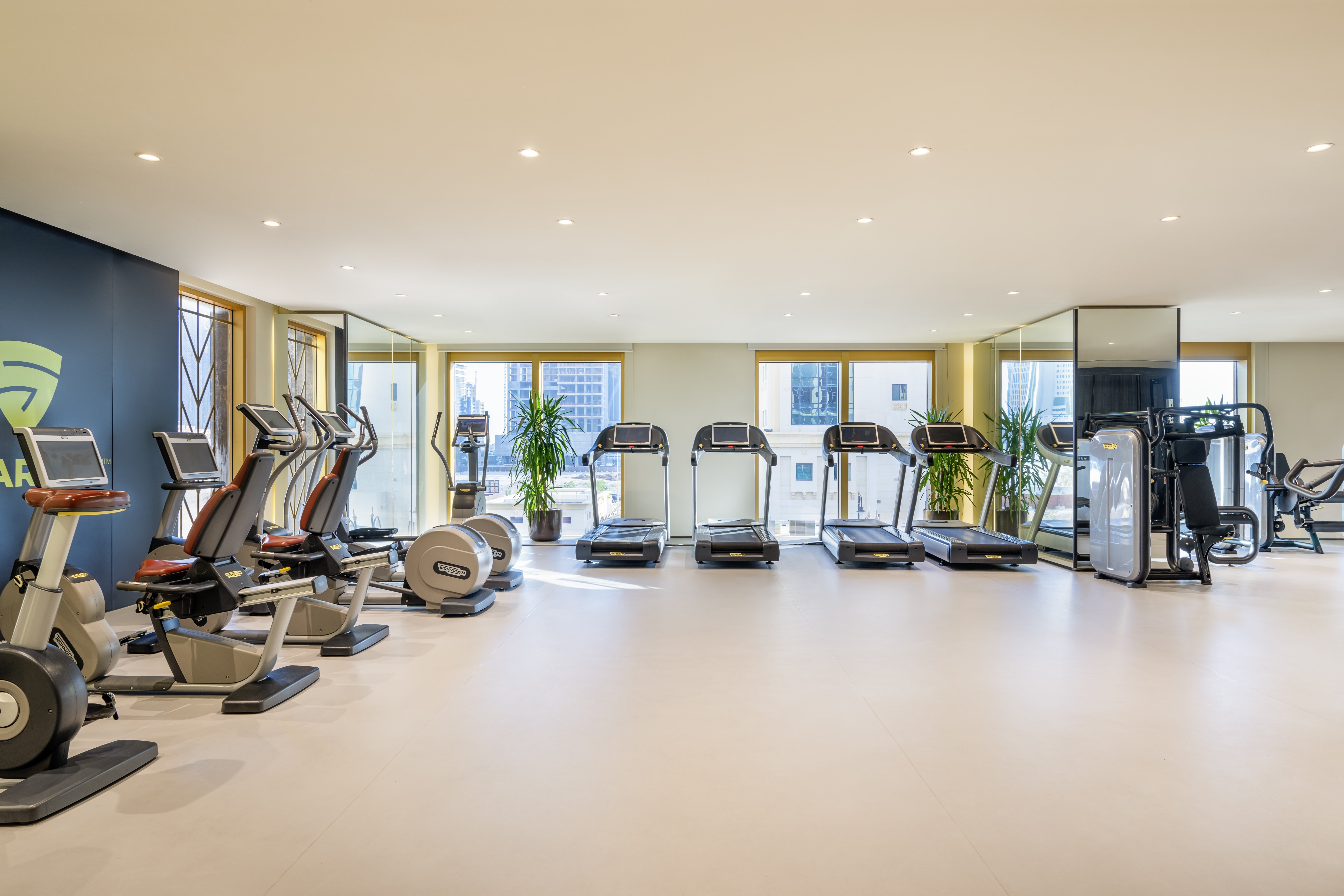 Voco Doha West Bay Suites 61/100