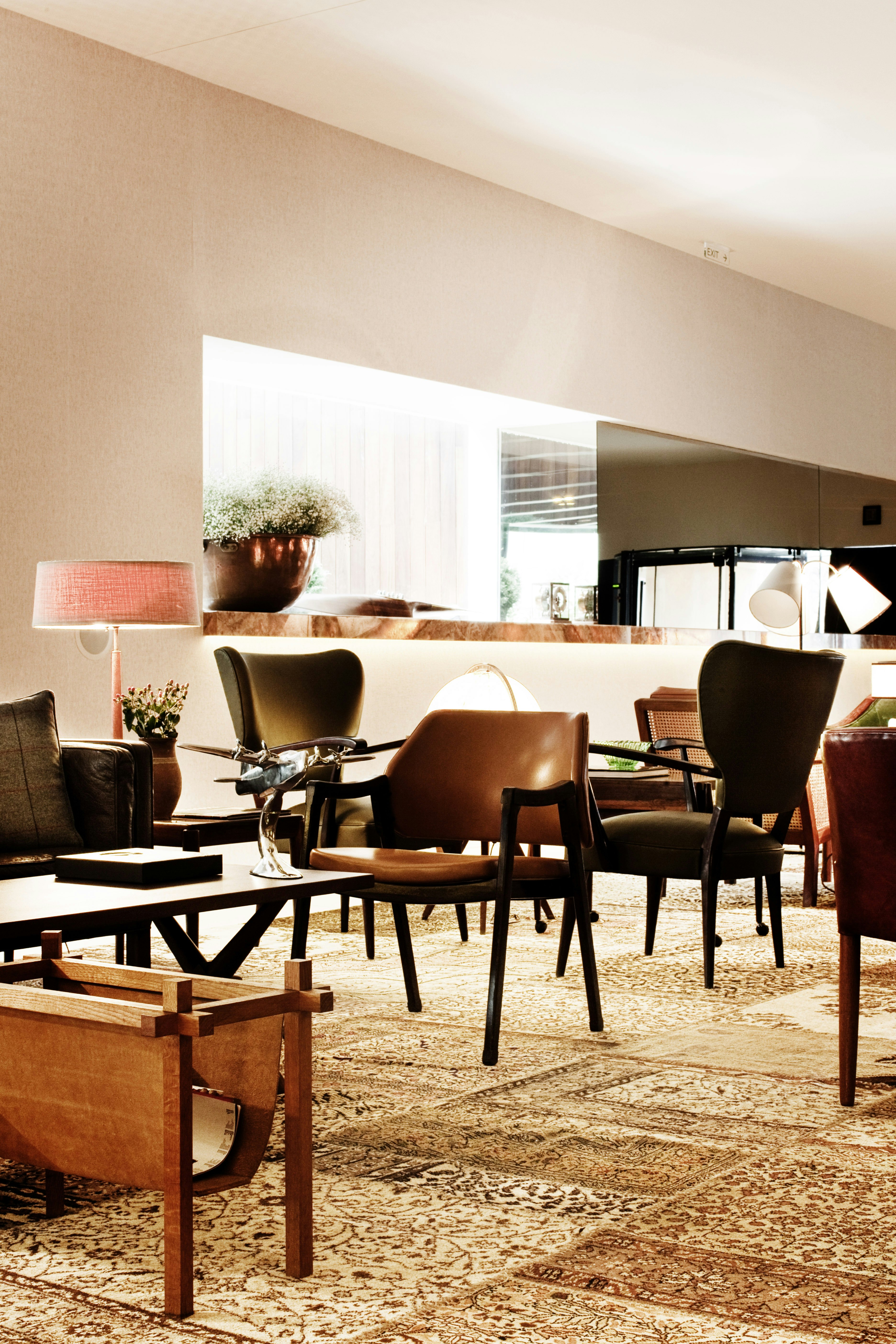 Square Nine Hotel Belgrade 66/81