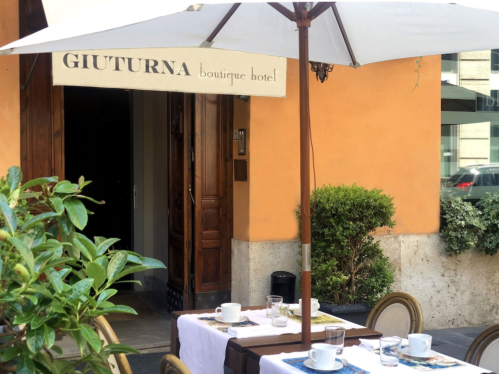 Giuturna Boutique Hotel 58/73