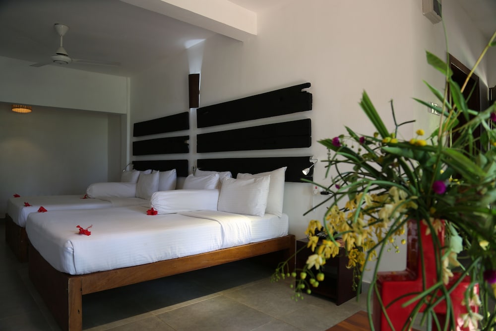 Pinthaliya Resort & Spa 17/50
