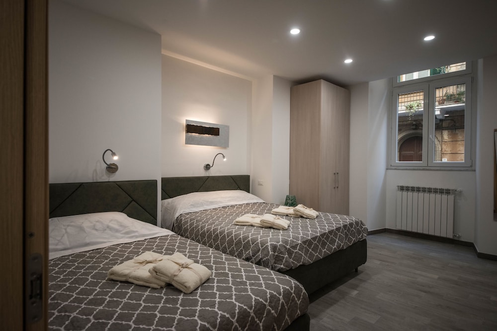 COMFORT, QUADRUPLE, QUEEN AND TWIN BEDS