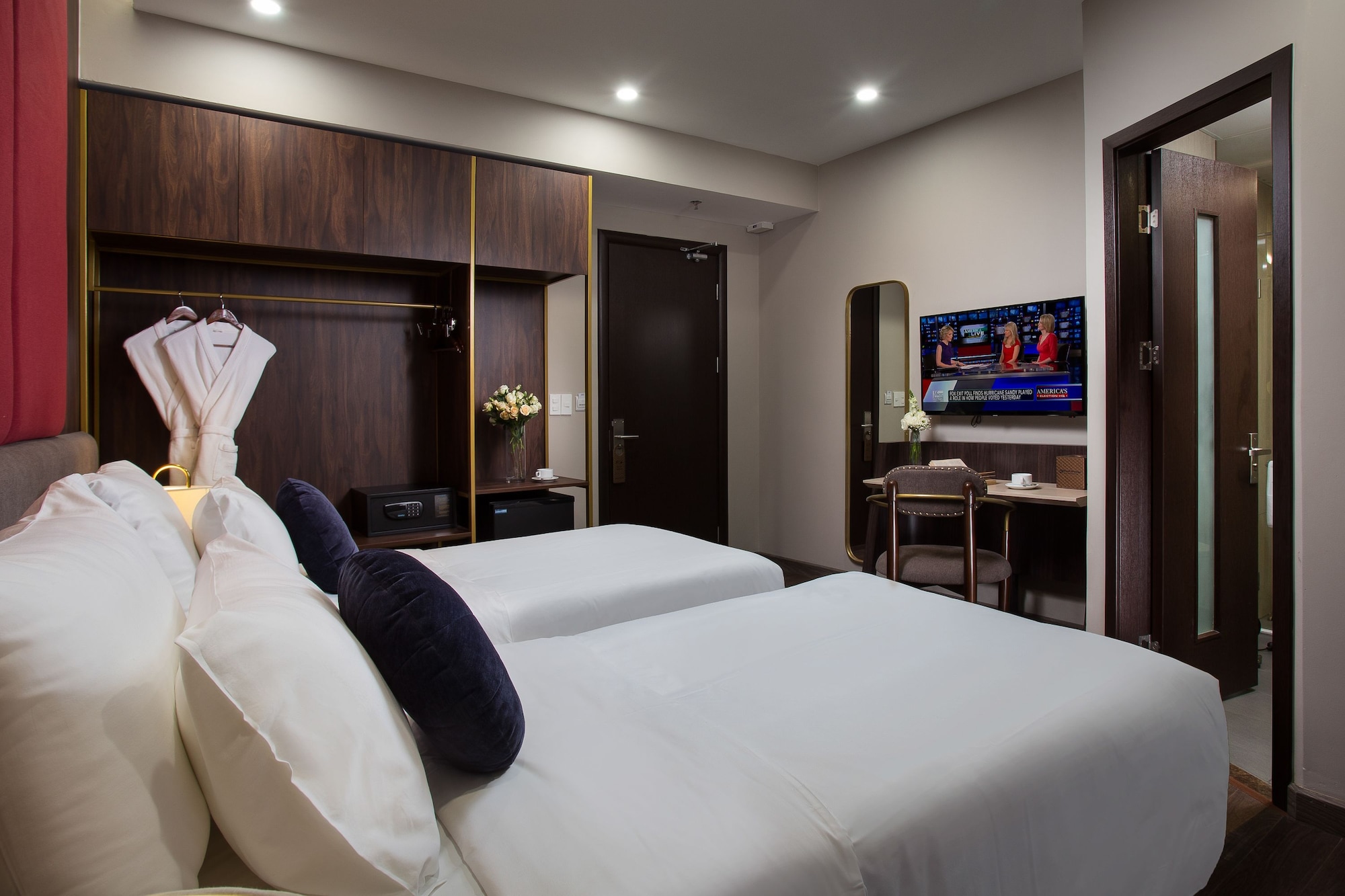 1 BEDROOM, SUPERIOR, DOUBLE OR TWIN BED