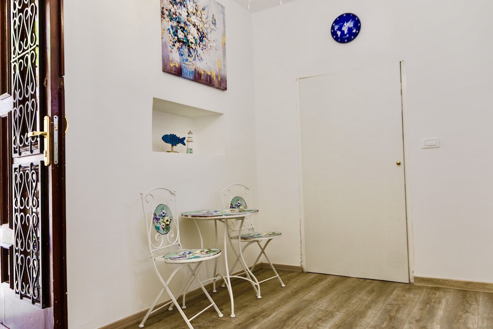 Luxury Villa Minerva Gardens 79/80