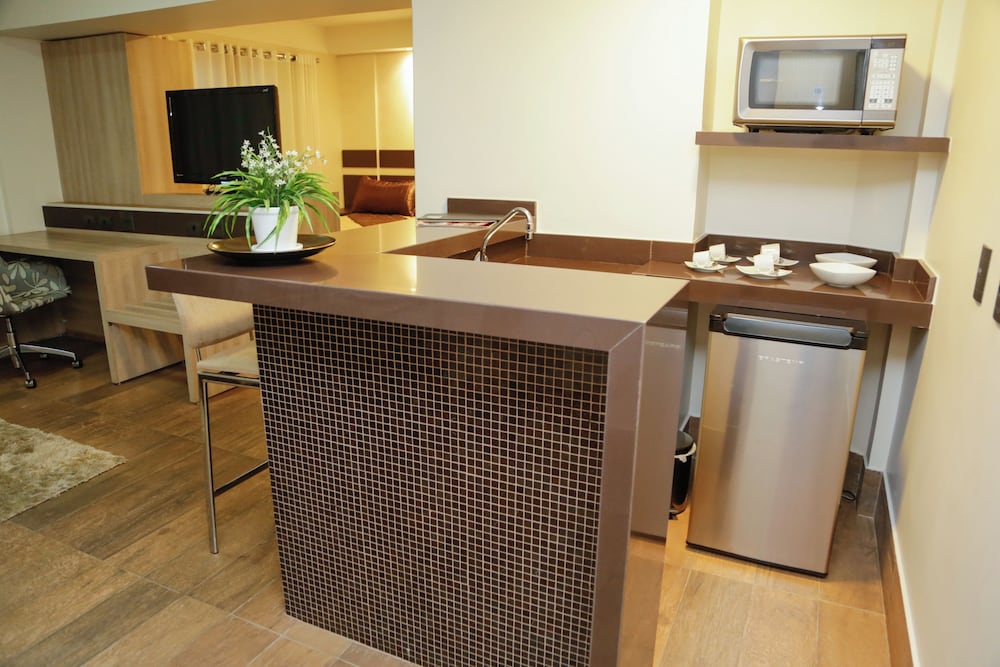 Astron Associado Estoril Hotel 61/64