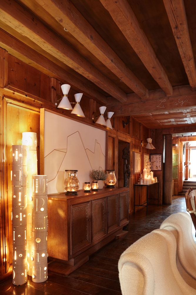 Hotel Mont Blanc 5/56
