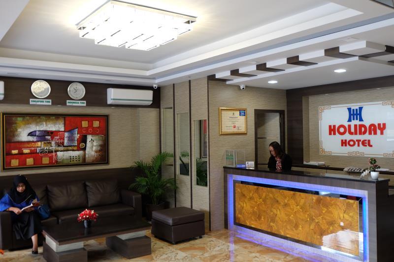 Holiday Hotel Batam 10/27