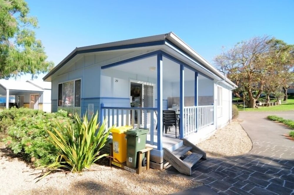 Kendalls on the Beach Holiday Park 44/50