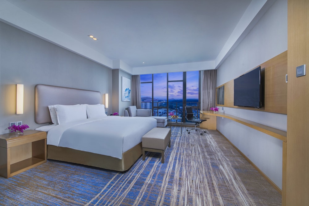 HOLIDAY INN EXPRESS GUIAN YUNGU 20/48