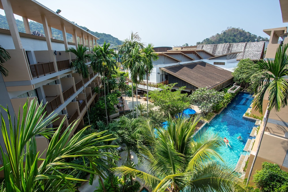 Deevana Plaza Krabi Aonang 64/68