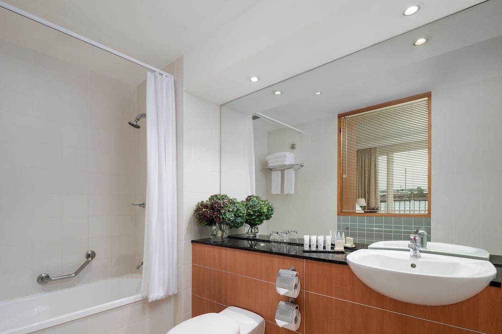 Rydges Newcastle 16/65