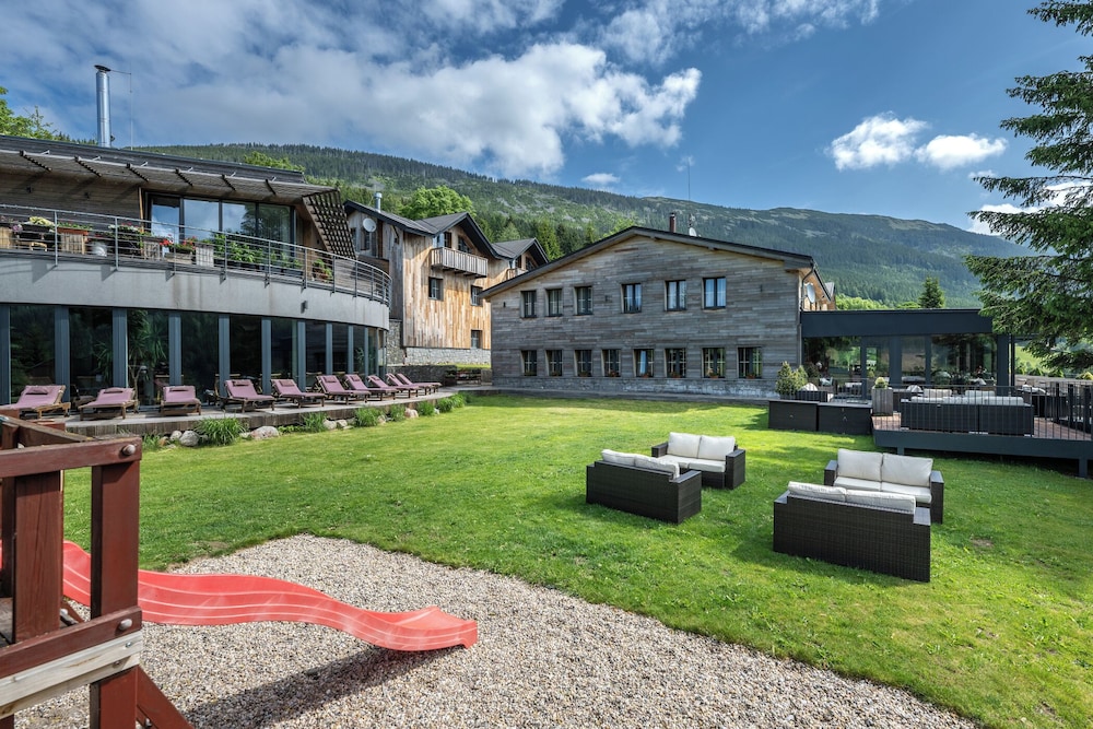 Olympie Hotel, Spindleruv Mlyn 54/60