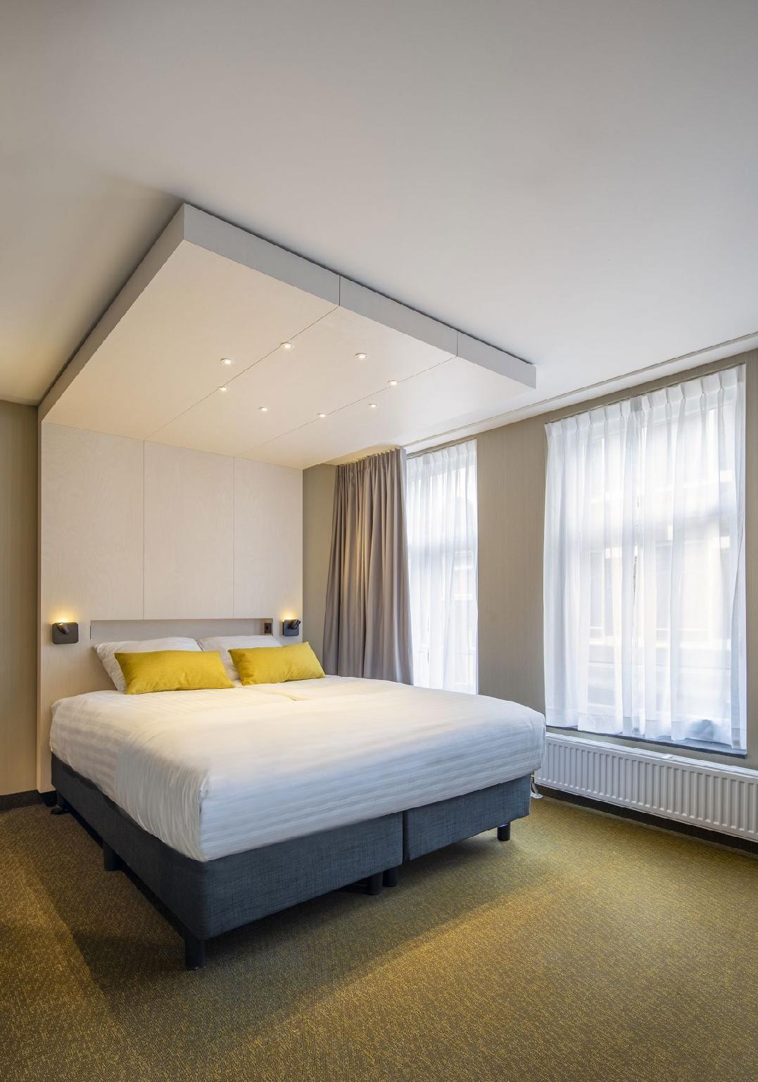 BASIC, DOUBLE BED