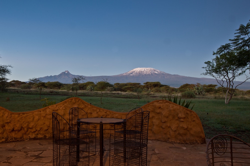 Amboseli Sopa Lodge 46/54