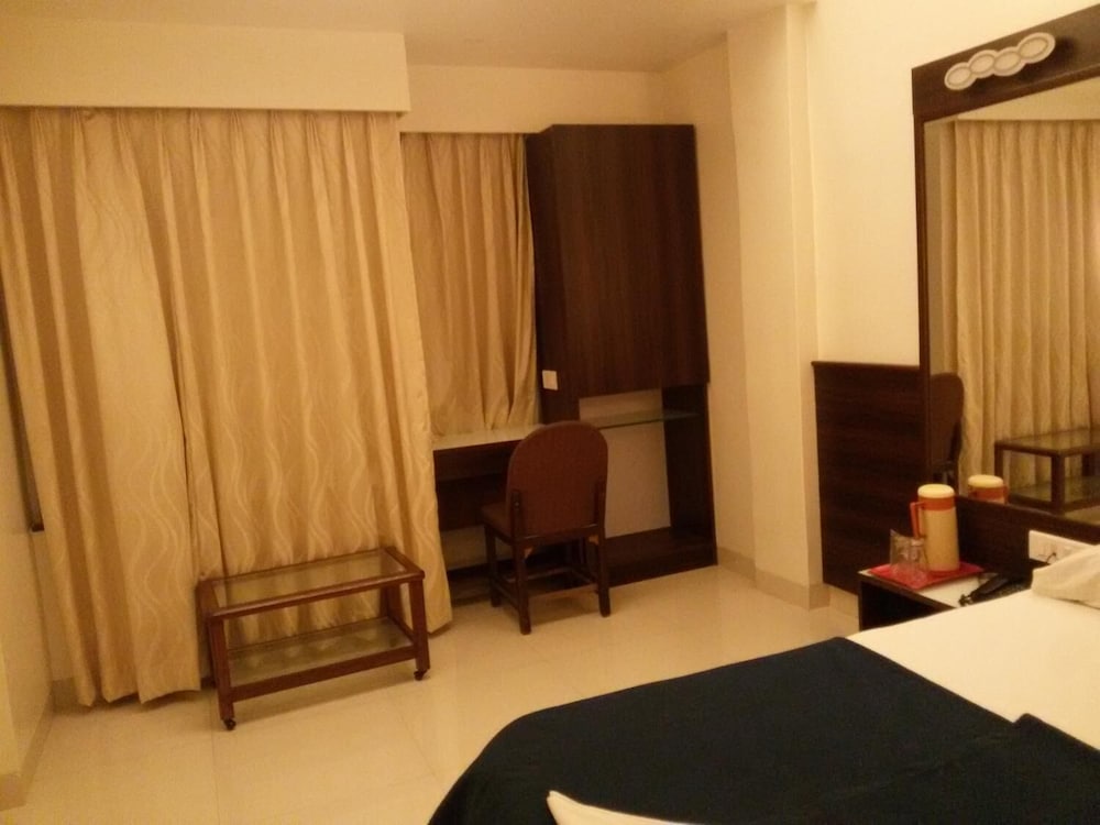 HOTEL GREENLAND ELEGANT 15/19