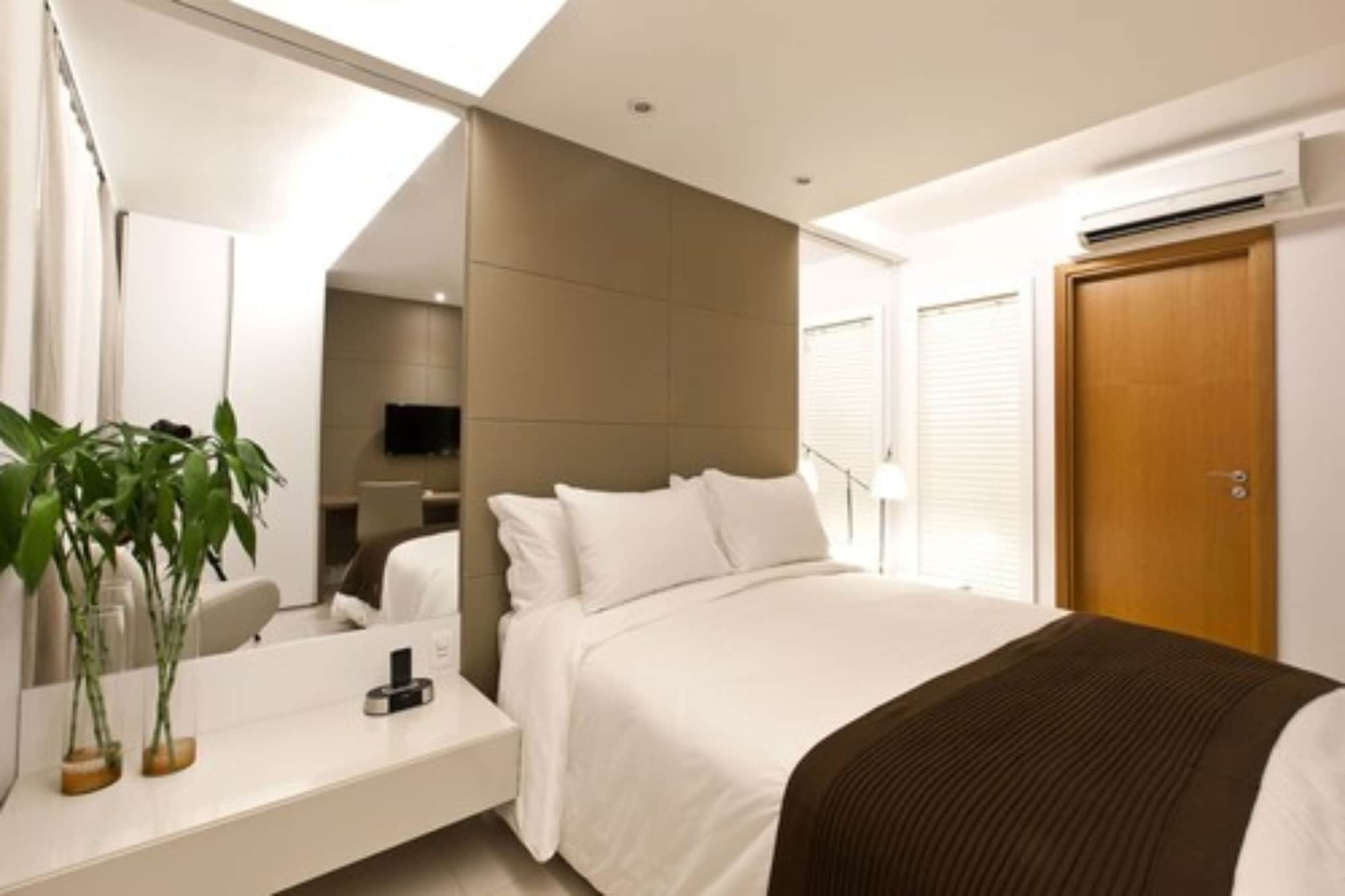 Superior, Twin Beds