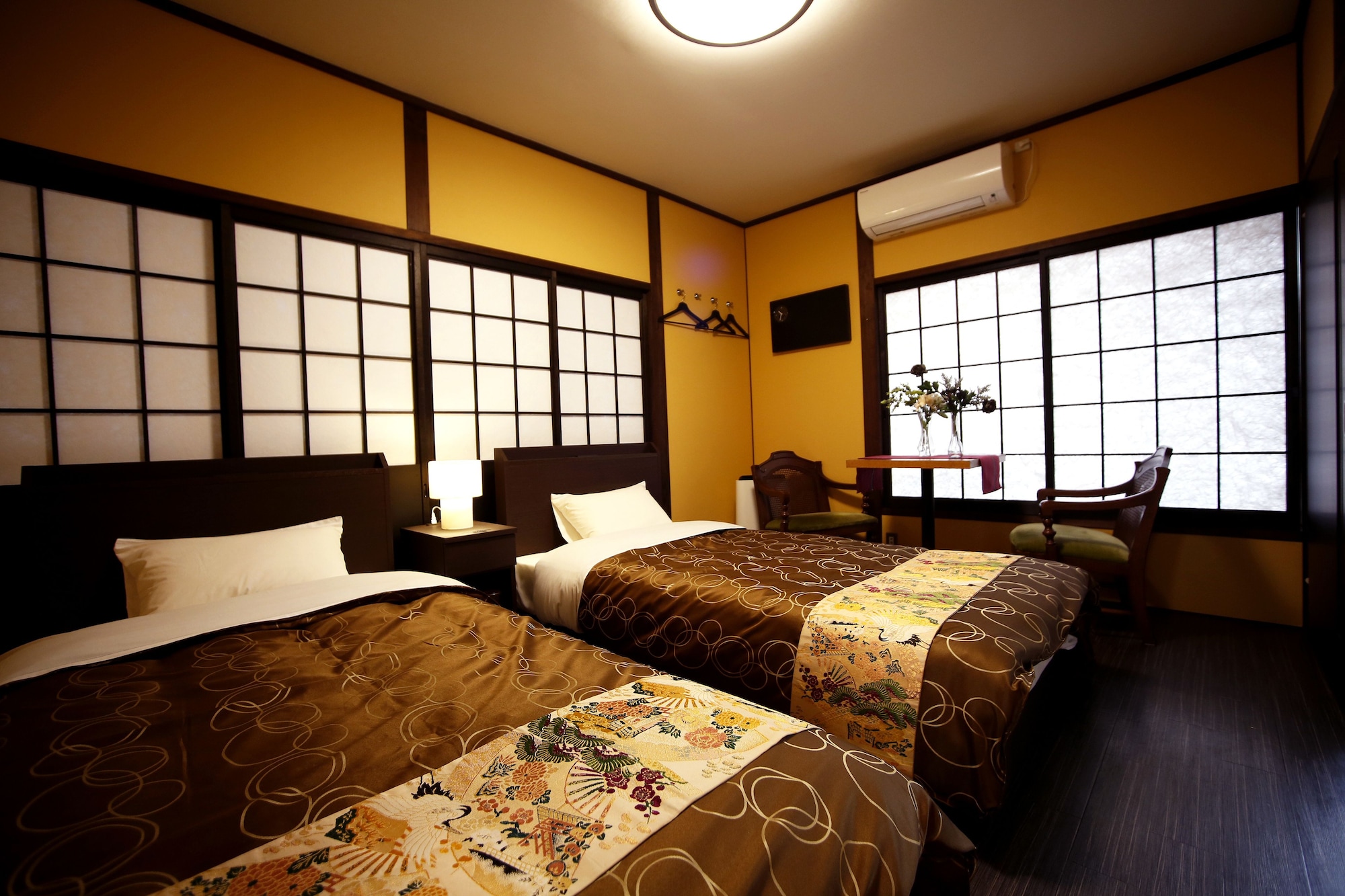 JAPANESE WESTERN, ANNEX