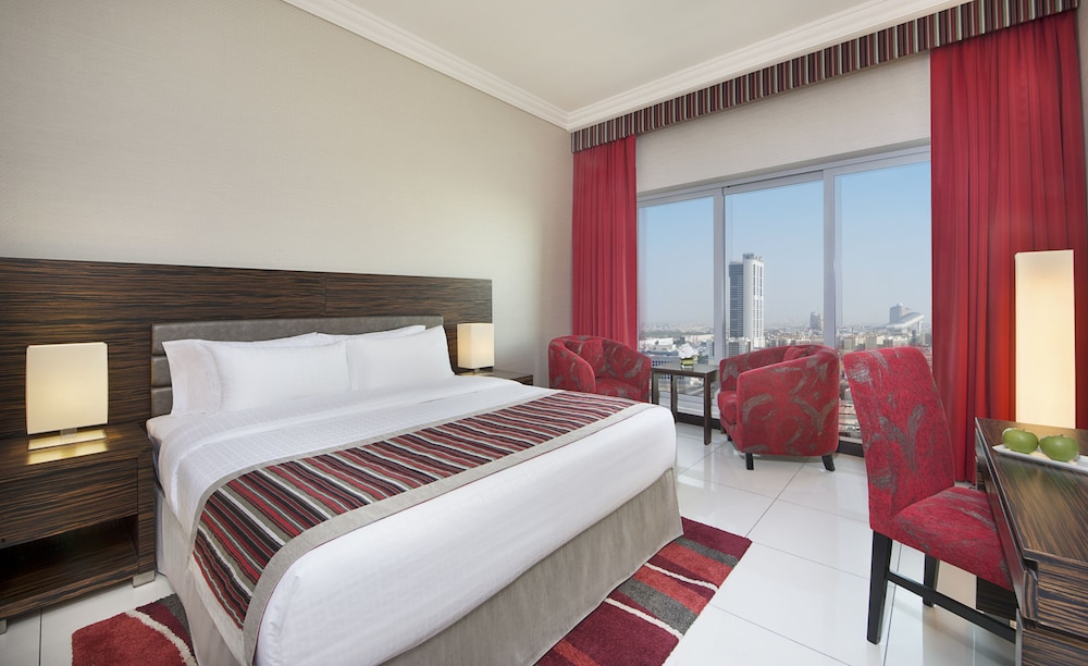 STANDARD KING ROOM