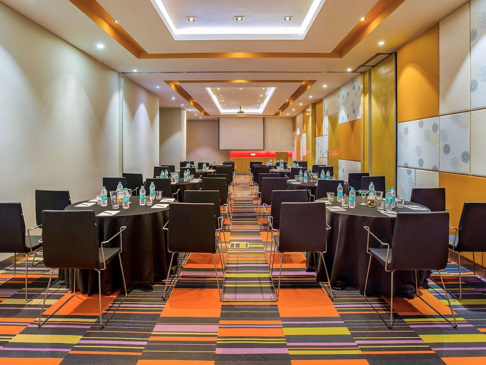ibis Gurgaon Golf Course Road 61/72