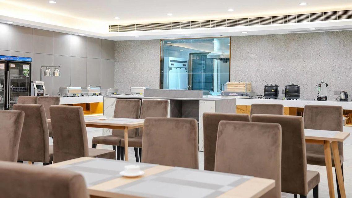 Lavande Hotel (Dongguan Chang an Binhai Bay) 56/60
