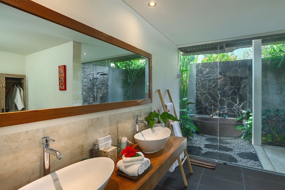 Anusara Luxury Villas - Adults Only 63/65