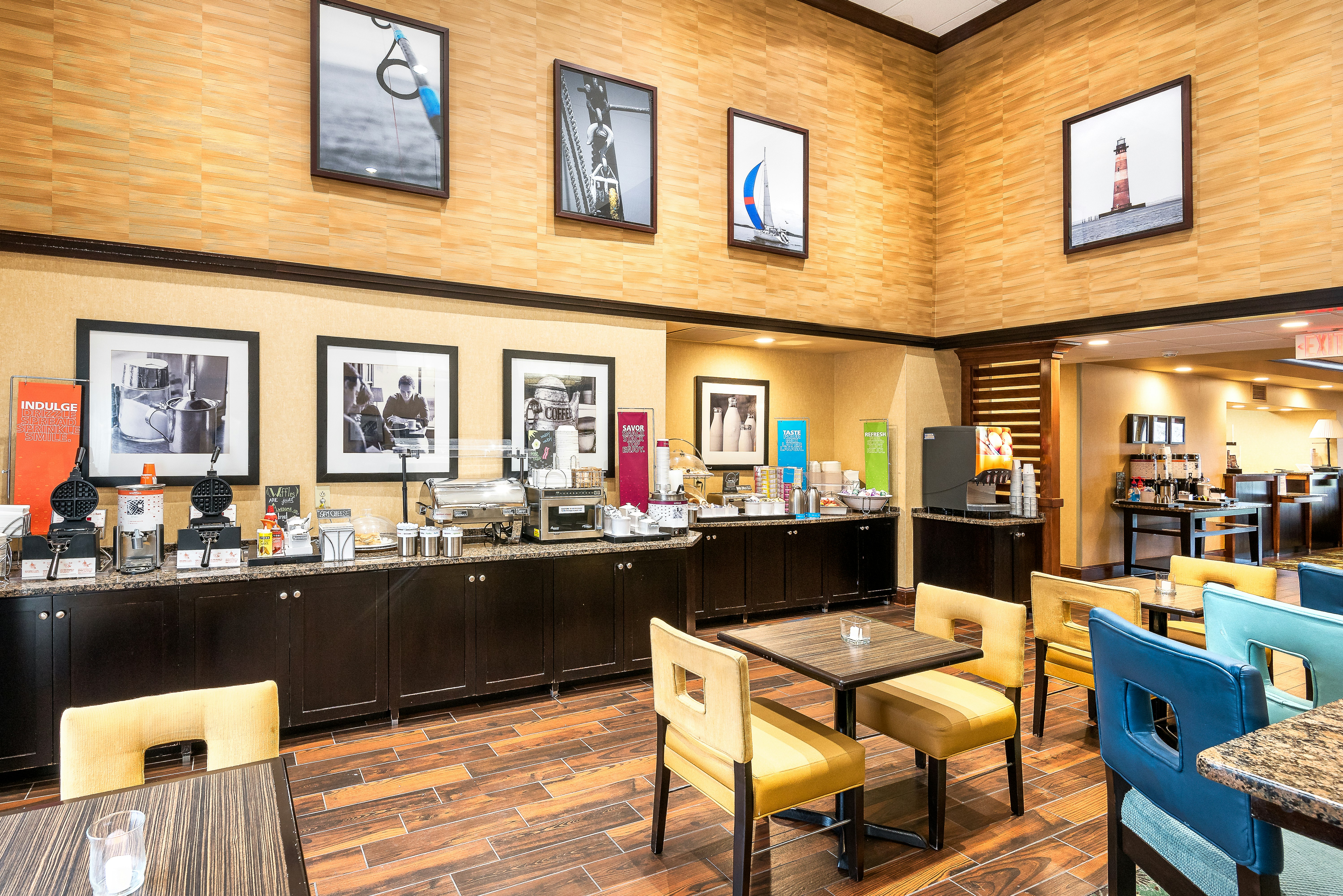 Hampton Inn & Suites Florence Center 6/12