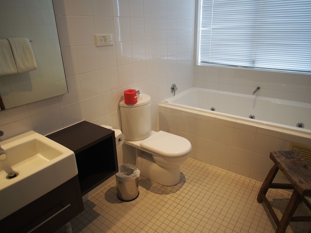 Mercure Sydney St Leonards 43/76