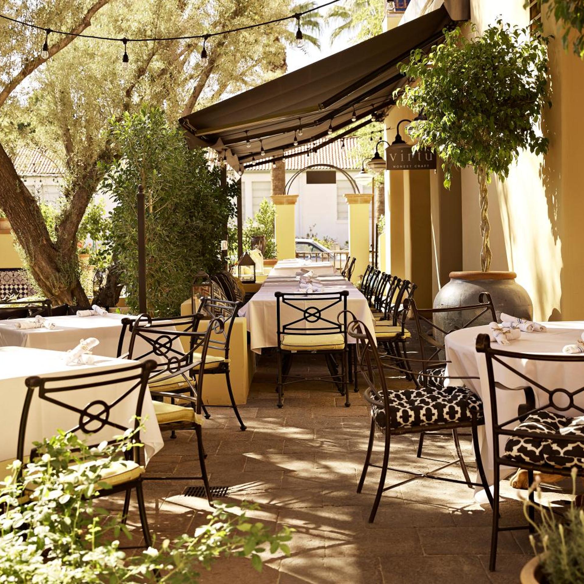 Bespoke Inn, Cafe &amp; Bicycles 17/22