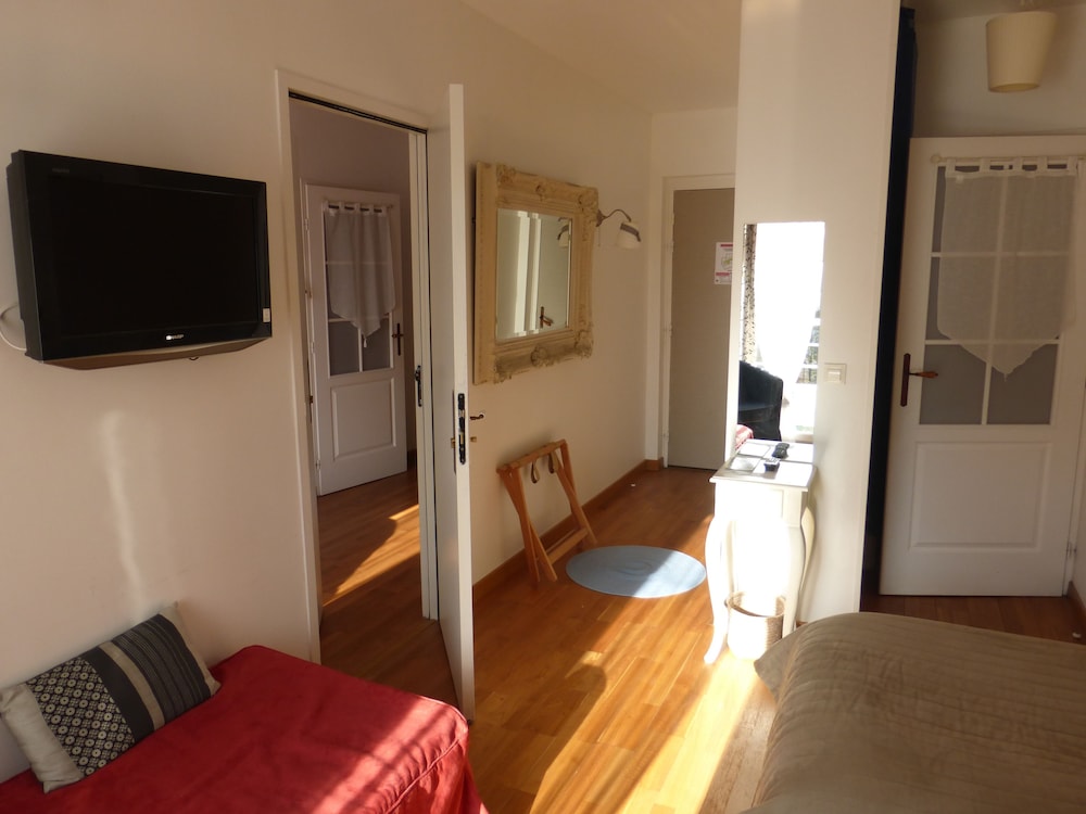Hotel A La Villa Boucicaut 52/74