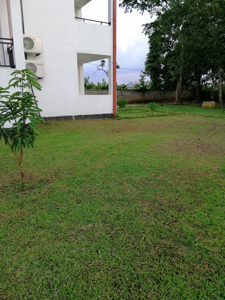 Organic Garden Sigiriya 43/50