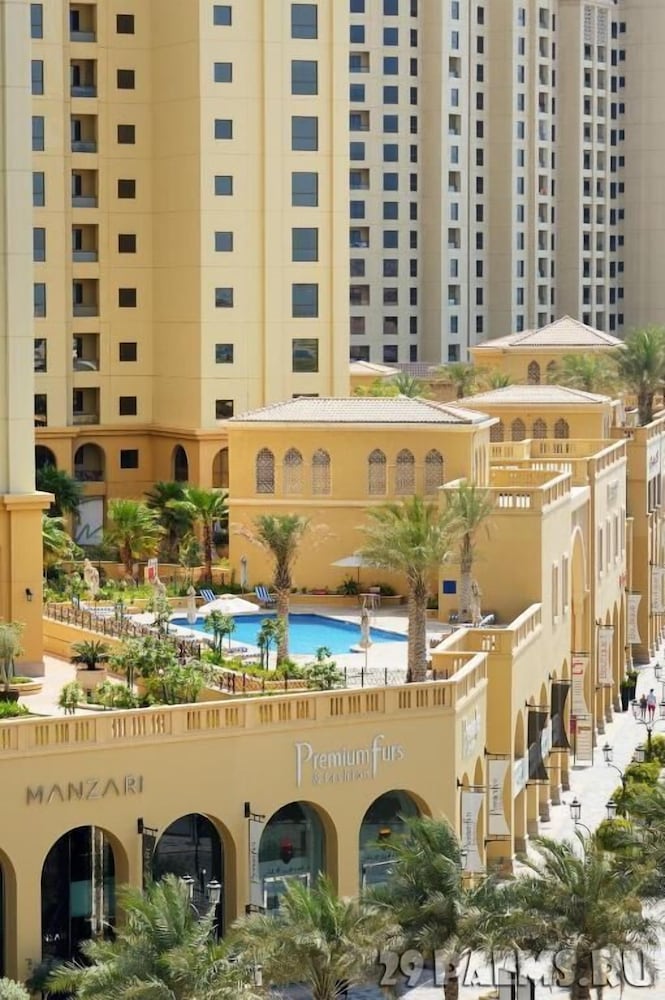 Happy ACADEMIA JBR in DUBAI
