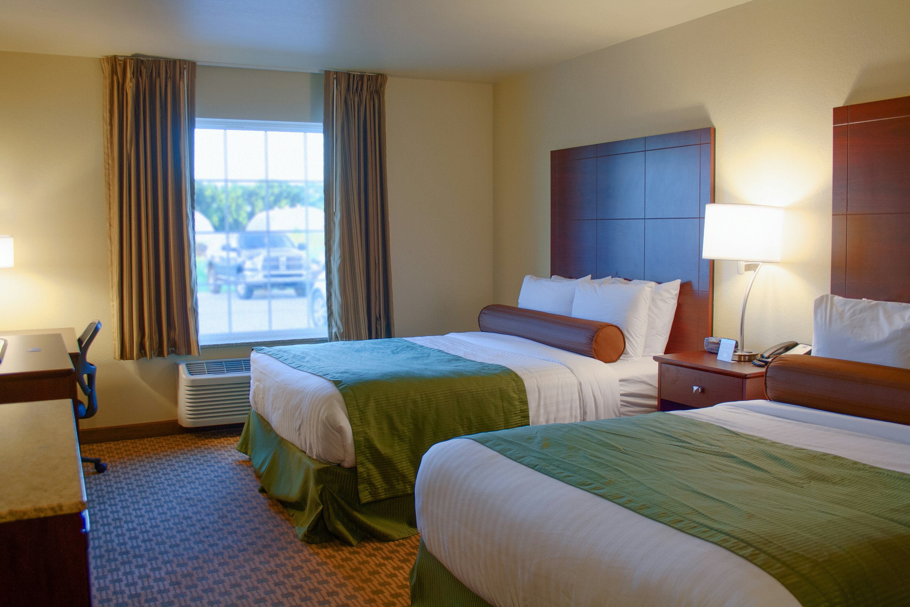 Cobblestone Inn and Suites Winterset 12/27