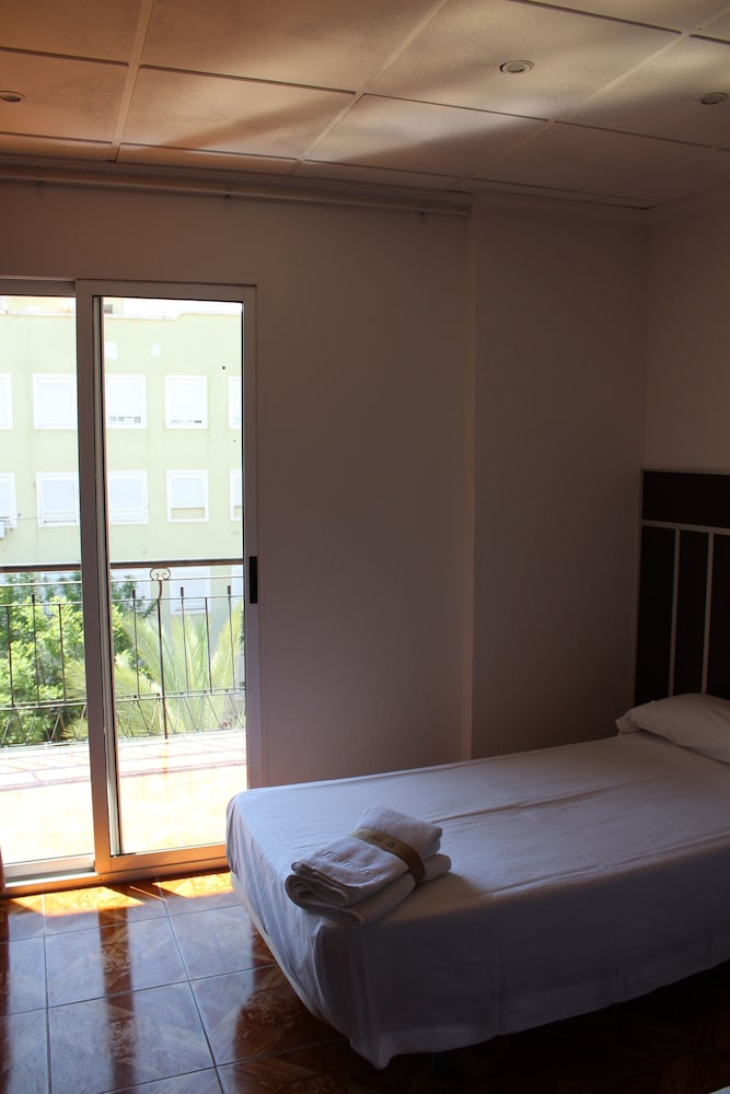 Hotel Sagunto 5/24