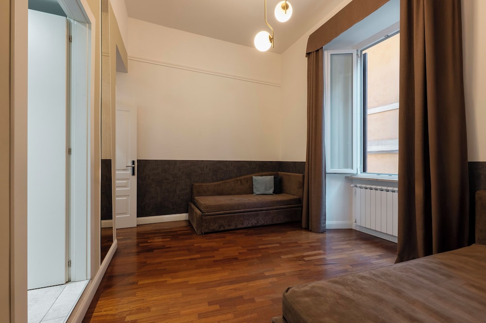 Vittoriano Suite 46/59