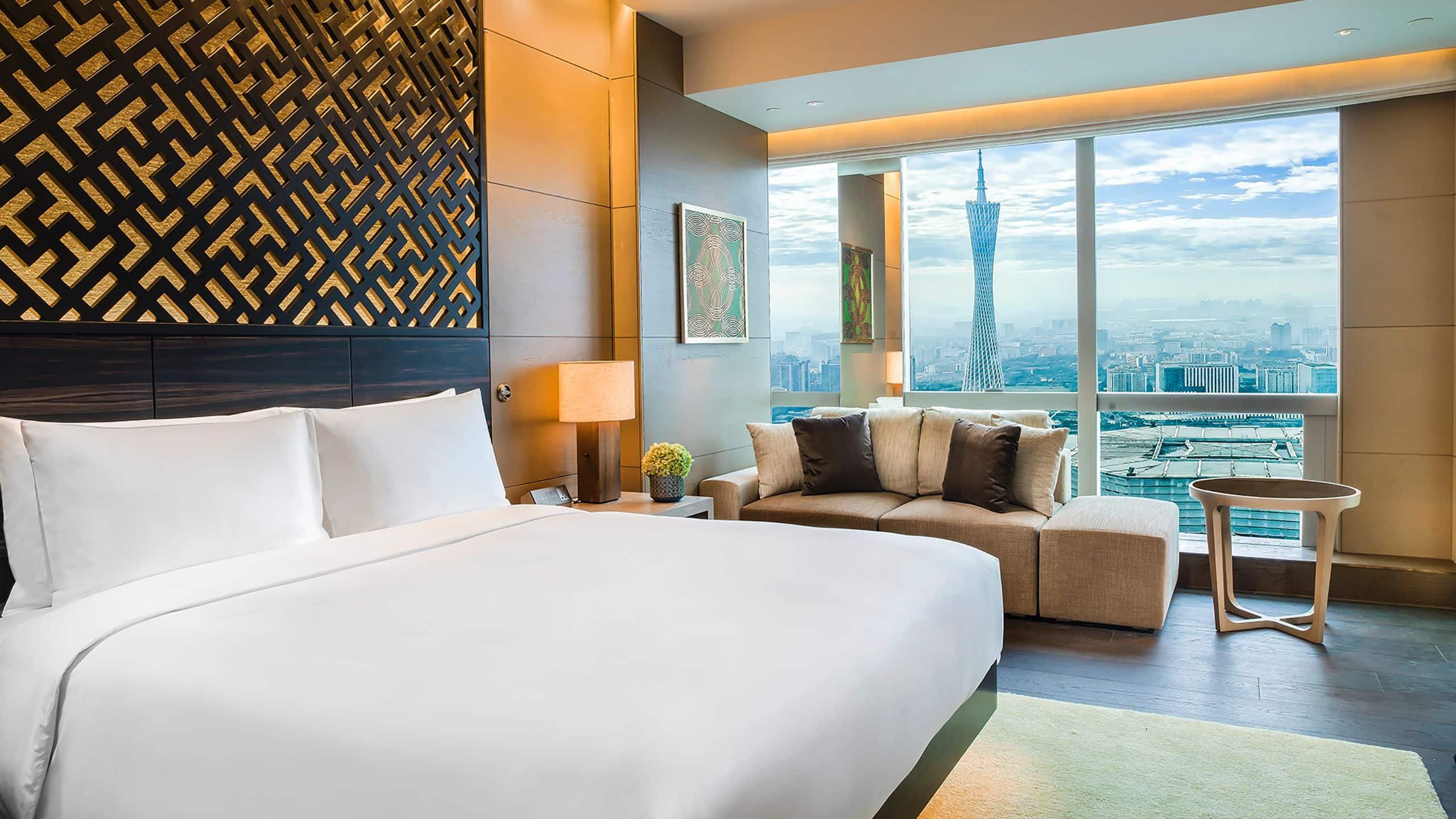 Suite, Tower View