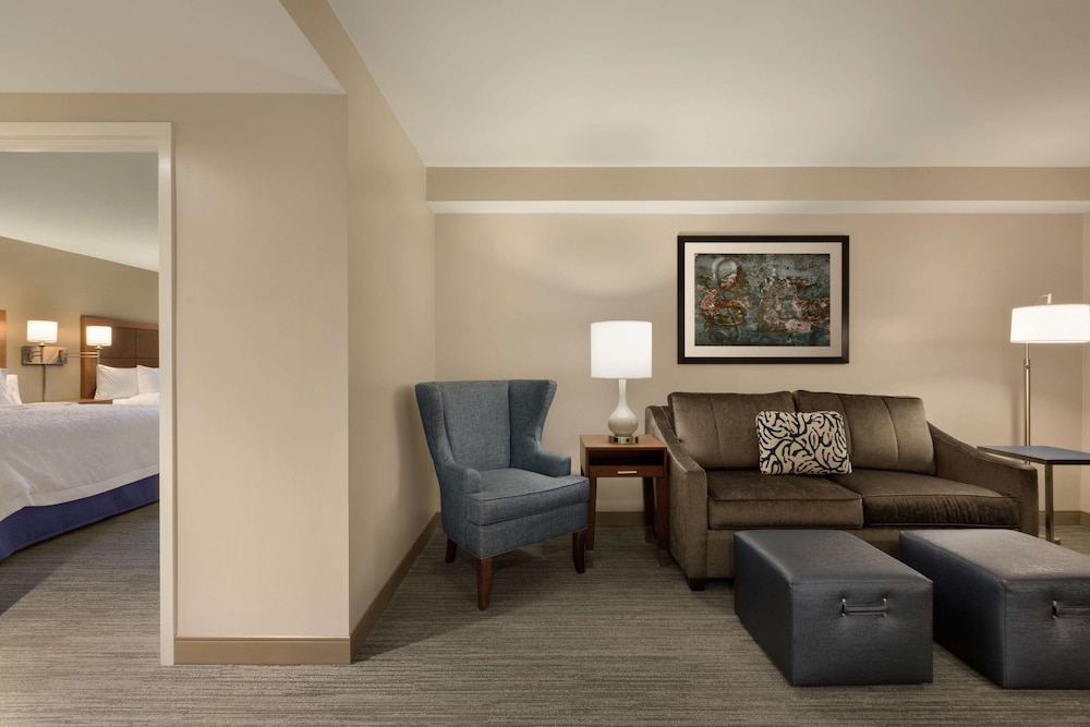 Hampton Inn And Suites Nashville Downtown Tn 41/53