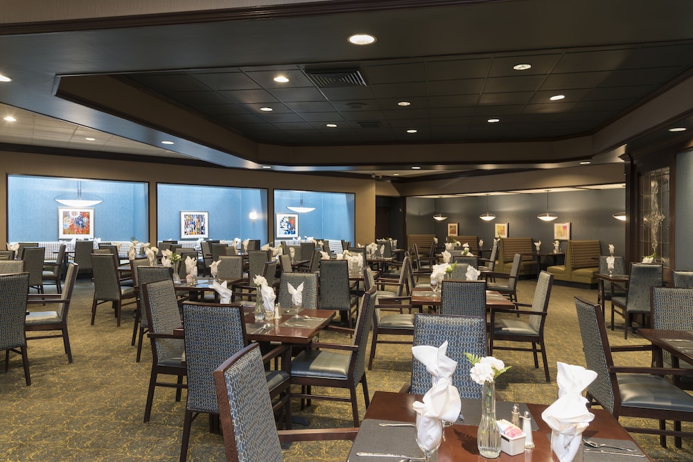 Holiday Inn Cleveland-S Independence 39/58