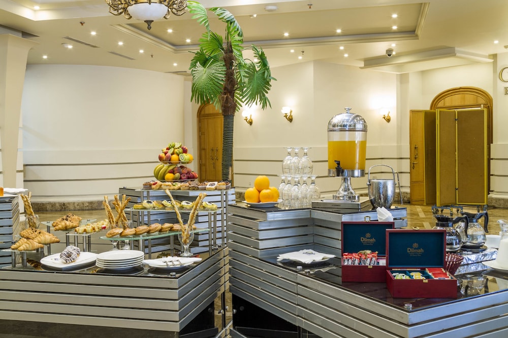 Days Inn by Wyndham Hotel Suites Amman 39/49