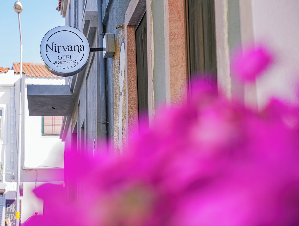 Nirvana Otel Bozcaada 3/50