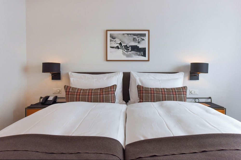 Hotel Adula 23/56