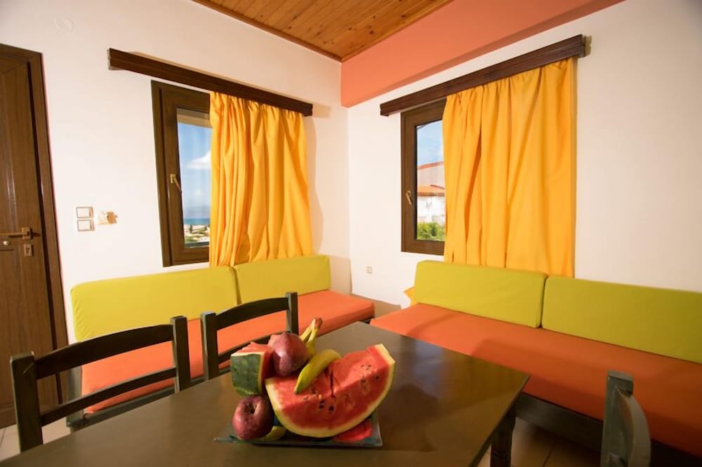 Mythos Platanias Apartments 50/61