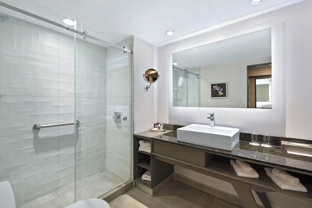 Standard, King Bed, Lounge Access, Club Floor، Crowne Plaza San Jose La Sabana by IHG 7/8
