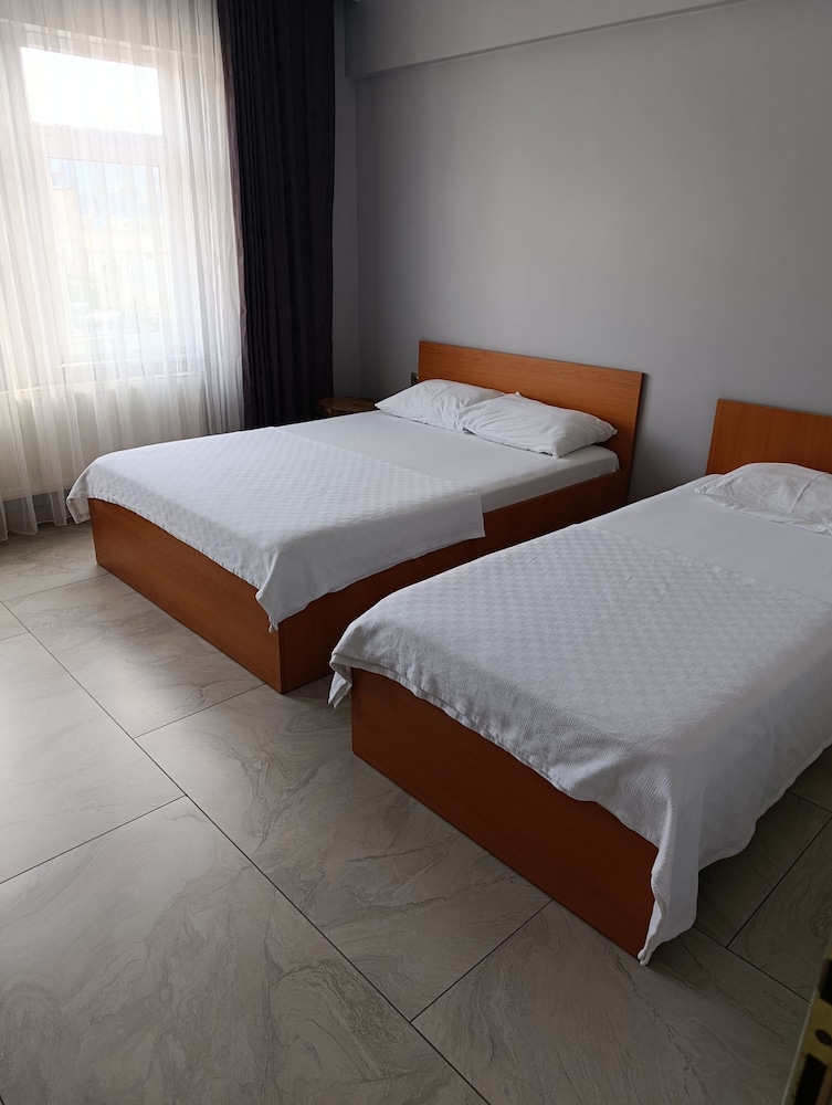 Karadeniz Pension 16/48