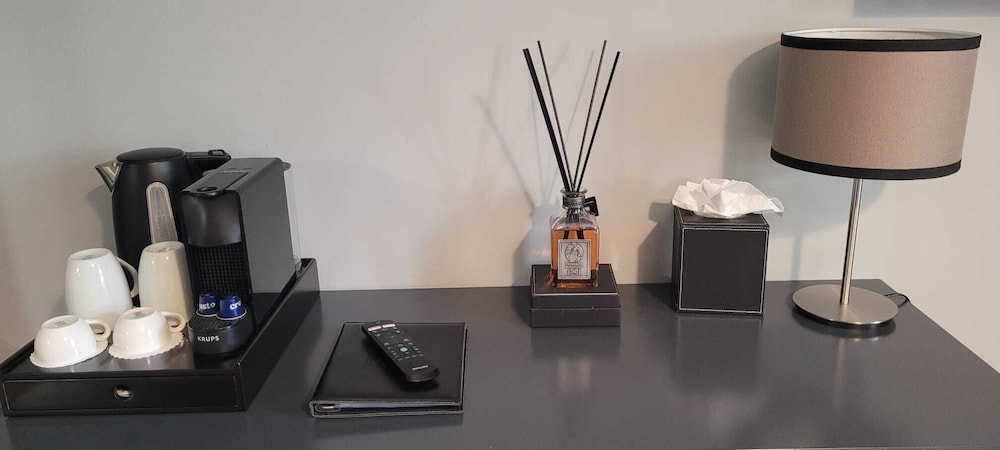 Flom Boutique Hotel 30/50