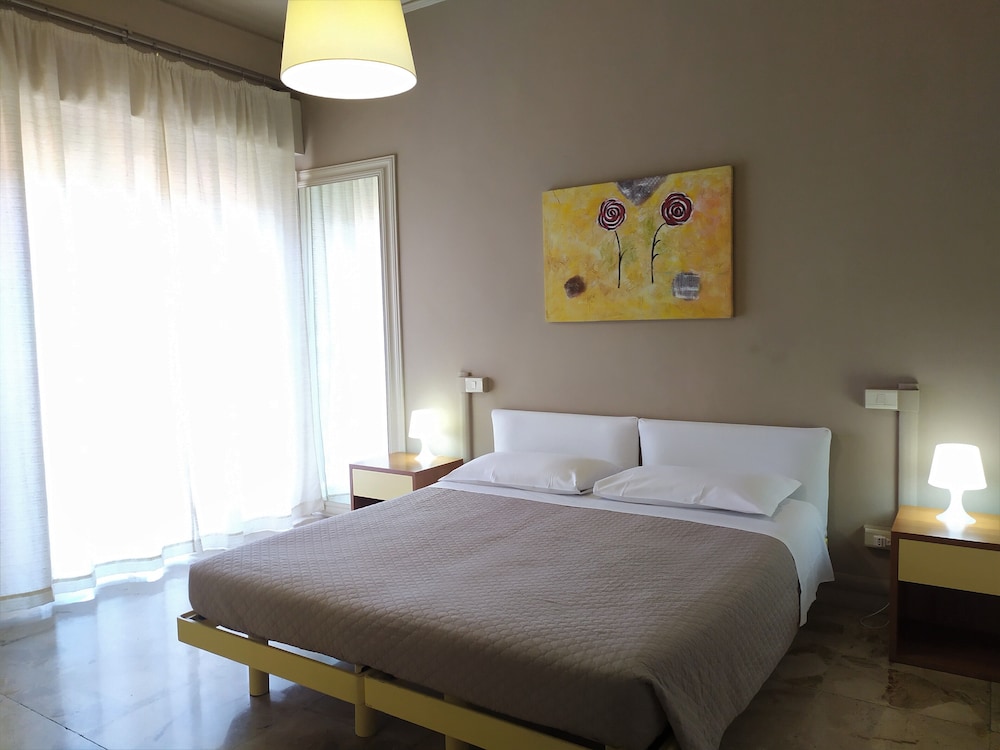 COMFORT, DOUBLE BED