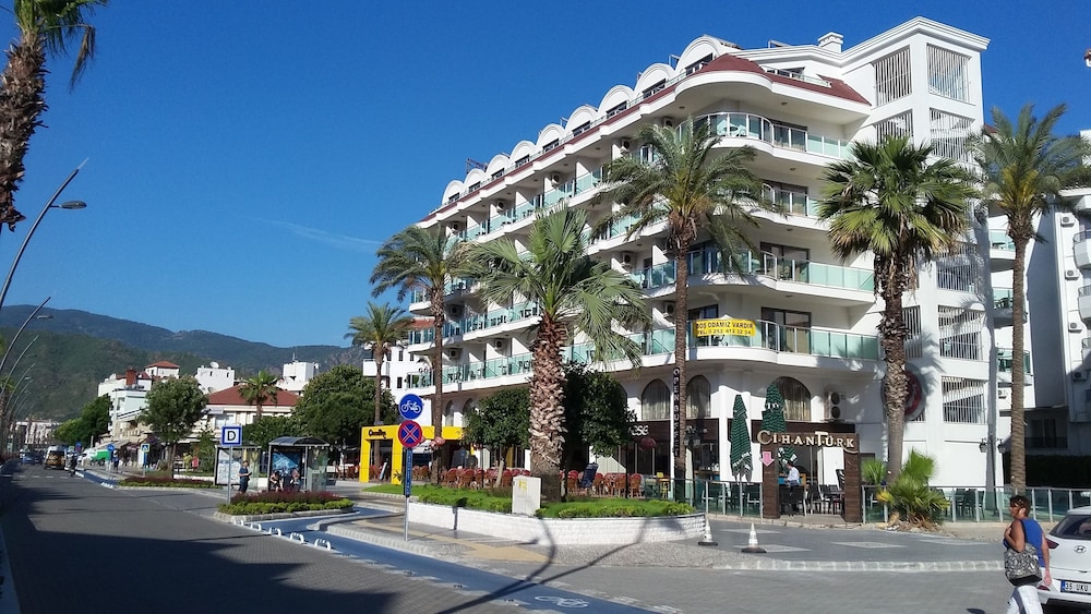 Cihanturk Hotel 64/72